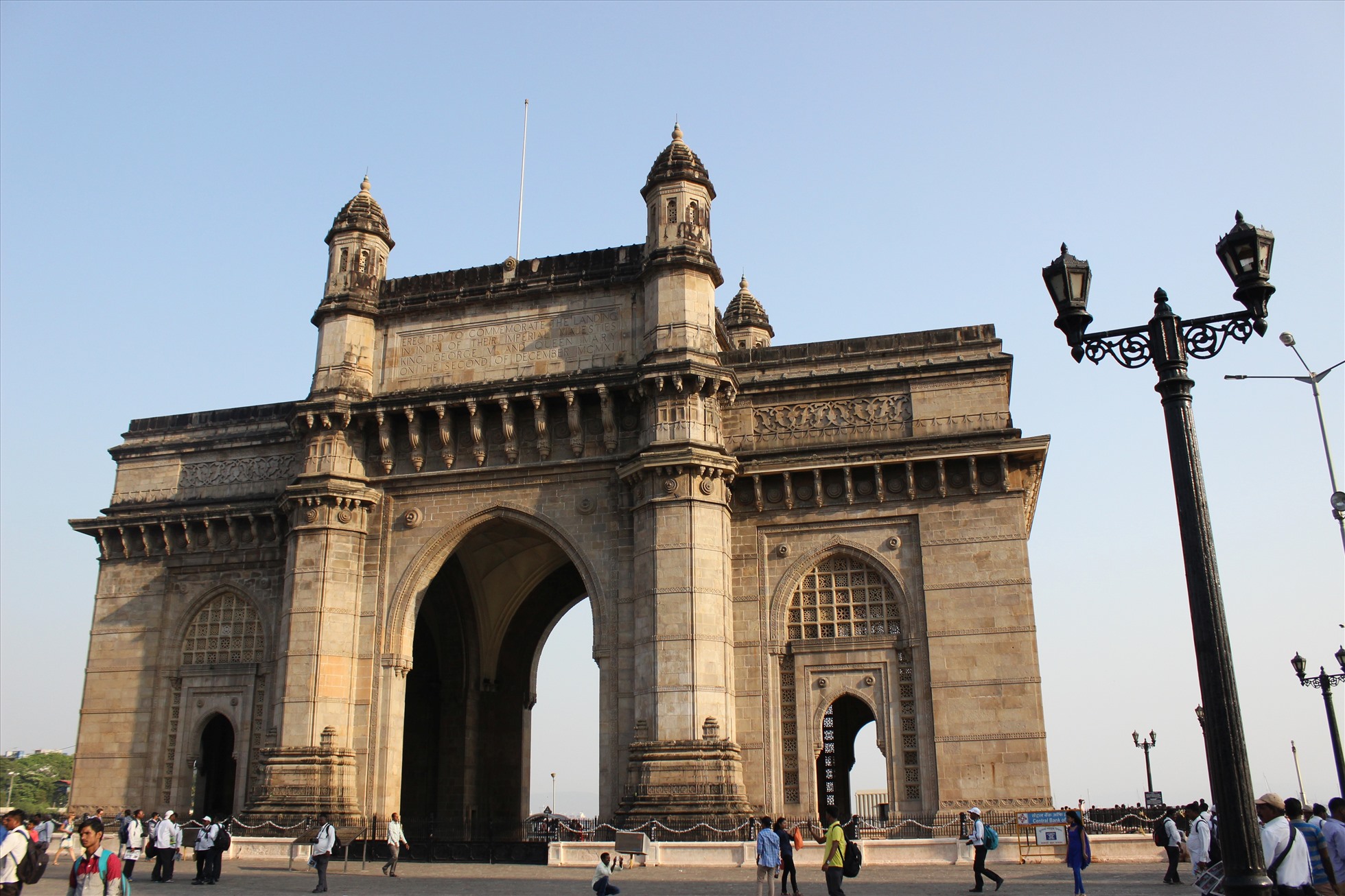 TOUR HÀ NỘI SÀI GÒN MUMBAI (BOMBAY) KỲ THÚ THÀNH PHỐ CỦA NHỮNG KHÁM PHÁ  AURANGABAD HANG VOI DHOBI GHAT- HANG ELLORA-BIBI KA MAQBARA - HANG AJANTA