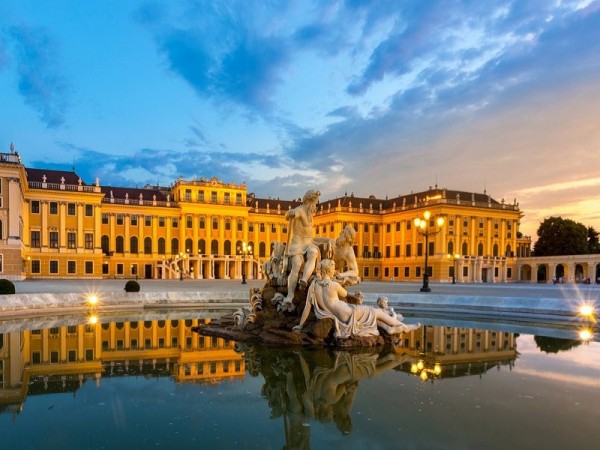 TOUR DU LỊCH CHÂU ÂU NGẮN NGÀY DỊCH VỤ TỐT GIÁ RẺ NĂM 2025 ĐI 4 NƯỚC TÂY ÂU ĐỨC - HÀ LAN - BỈ - PHÁP TỪ HÀ NỘI VÀ TP HỒ CHÍ MINH TRỌN GÓI 9 NGÀY 8 ĐÊM -SUMMIT TRAVEL 