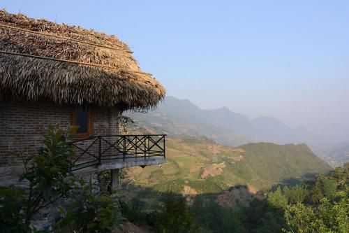 COMBO 3N2Đ CHAPA ECOLODGE SAPA 4 SAO
