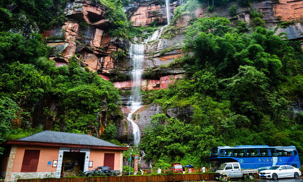 DU LỊCH TRÙNG KHÁNH MAO ĐÀI TRẤN QUÝ CHÂU - QUÝ DƯƠNG TOUR 5 NGÀY 4 ĐÊM TỪ HÀ NỘI - MAO ĐÀI  - XÍCH THỦY - GA TÀU LÝ TỬ BÁ (LIZIBA STATION) - THÀNH PHỐ TRÙNG KHÁNH 8D TRUNG HOA NHỮNG SẮC MÀU ẤN TƯỢNG 