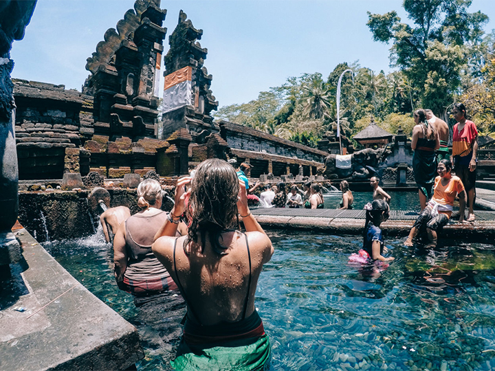 BALI INDONESIA CHẠM TAY ĐẾN THIÊN ĐƯỜNG VÙNG ĐẤT CỦA NHỮNG KỲ QUAN ĐỀN NƯỚC CỔ KÍNH VÀ NHỮNG BÃI BIỂN ẢO DIỆU TUYỆT ĐẸP TOUR NGHỈ DƯỠNG GIÁ RẺ 2025 5 NGÀY 4 ĐÊM BAY THẲNG TỪ HÀ NỘI 