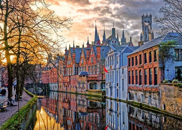 TOUR DU LỊCH TÂY ÂU 5 NƯỚC TỪ HÀ NỘI SÀI GÒN DỄ ĐI NHẤT TRỌN GÓI GIÁ SIÊU KHUYẾN MÃI 9 NGÀY 8 ĐÊM PHÁP-LUXEMBOURG-ĐỨC-BỈ-HÀ LAN