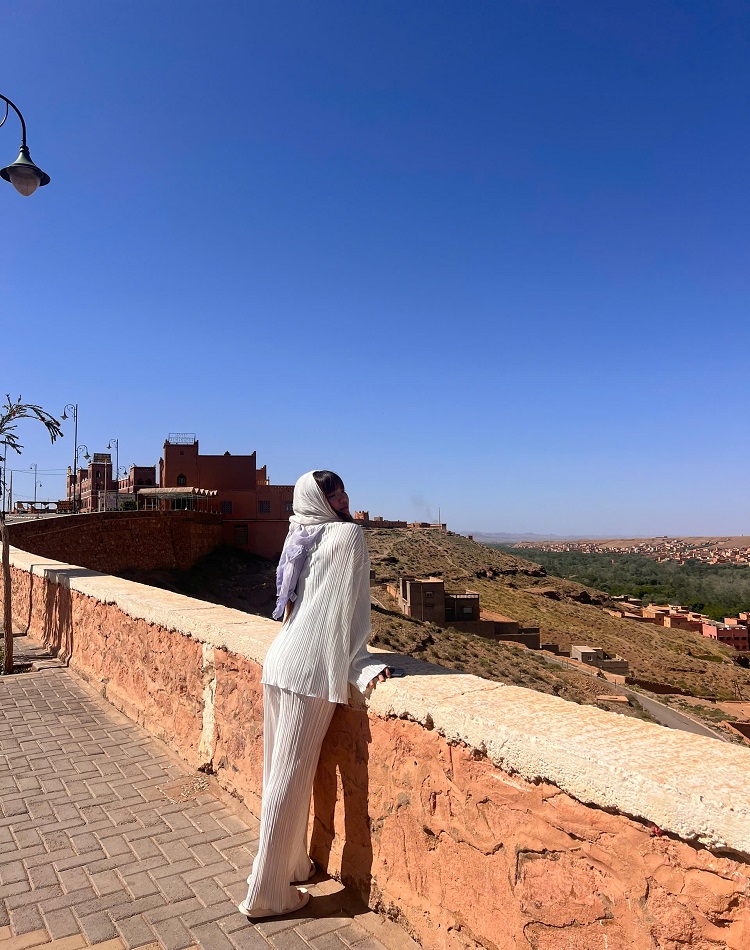 TOUR DU LỊCH MAROC (MOROCCO) TRẢI NGHIỆM CƯỠI LẠC ĐÀ TRÊN SA MẠC SAHARA BẤT TẬN KHỞI HÀNH TỪ HÀ NỘI/TP HỒ CHÍ MINH – MARRAKECH – SA MẠC SAHARA- MERZOUGA – FEZ -CHEFCHAOUN – RABAT – CASABLANCA 10 NGÀY 9 ĐÊM GIÁ TỐT NHẤT THỊ TRƯỜNG 