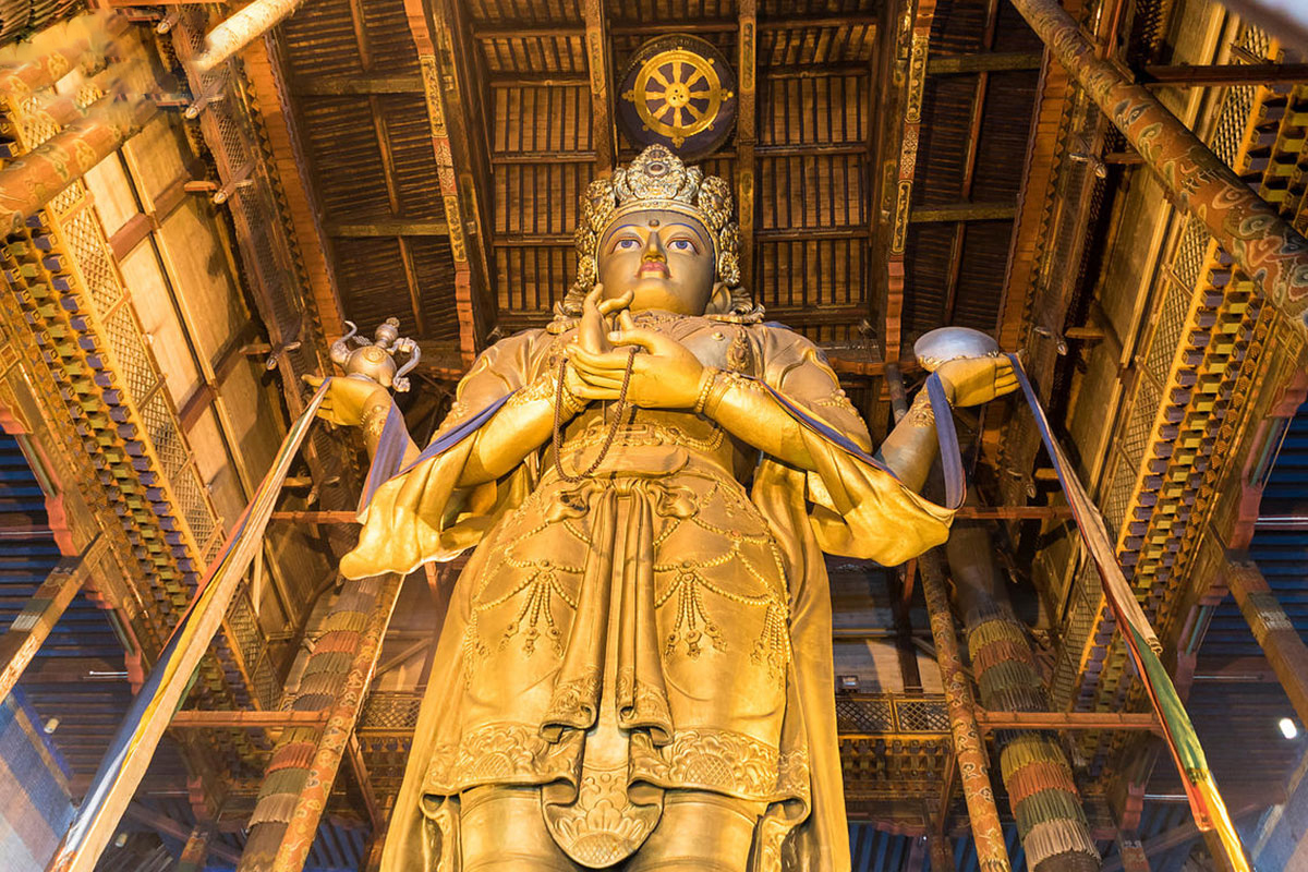 MÔNG CỔ - MIỀN ĐẤT DU MỤC HUYỀN BÍ